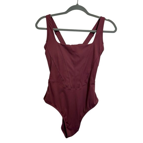 TA3 Deep Rose Seamed Squarey One Piece Sculpting Counting Viral Swimsuit Large - Picture 4 of 9